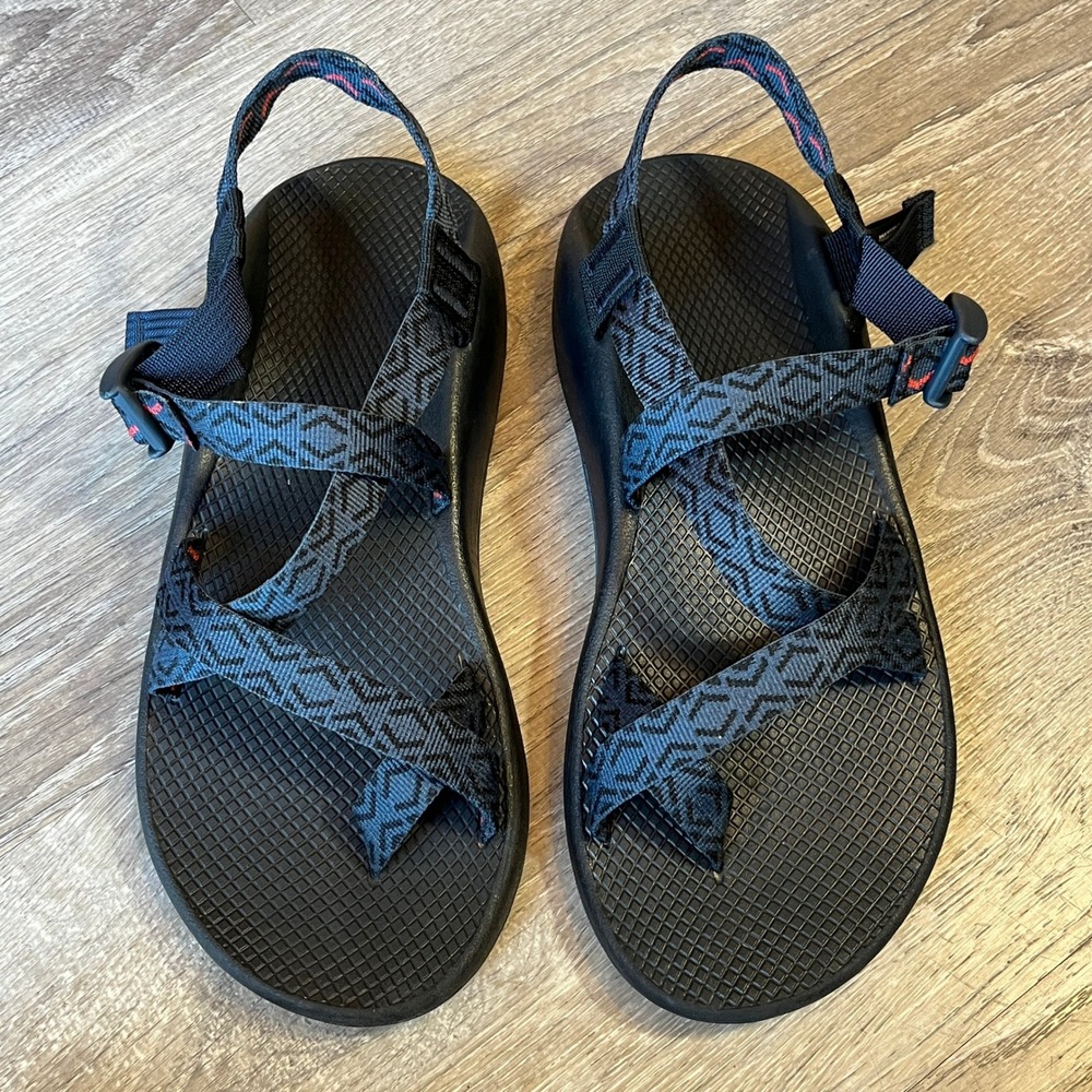 Chaco Z Cloud 2 Mens 10 Blue Black Geometric Strappy Toe Loop Sandals J106171